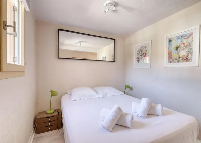 Semesterbostad T3 Duplex 18m2 Terrace With Sea View Close To The *