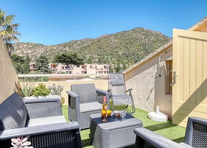 T3 Duplex 18m2 Terrace With Sea View Close To The Semesterbostad Le Lavandou