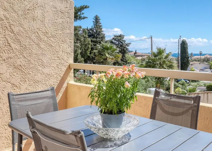 Semesterbostad T3 Duplex 18m2 Terrace With Sea View Close To The *